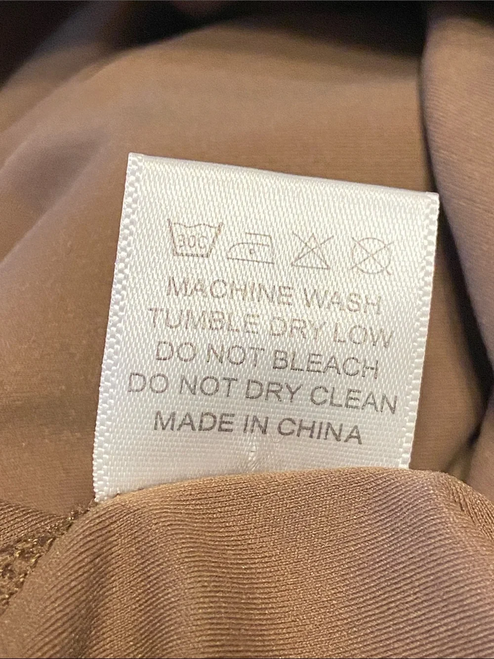 Tahari tahira seamless